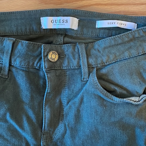 Guess olive green skinny jeans - Picture 3 of 4